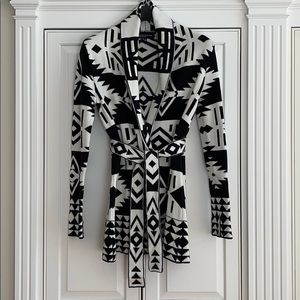 BEAUTIFUL BLK & WHT CARDIGAN